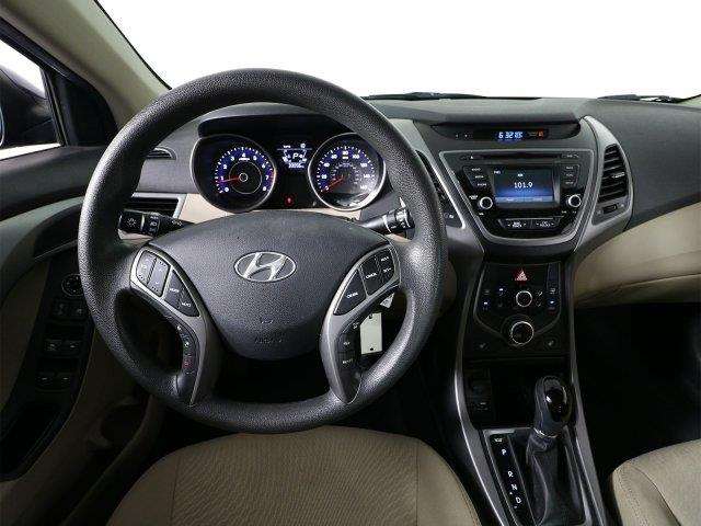 Hyundai Elantra 2014 photo 7
